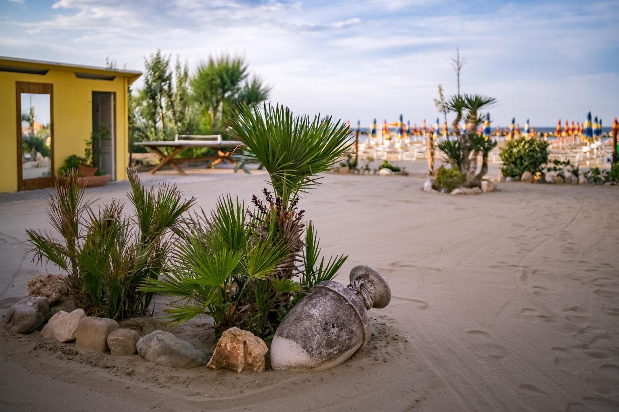 Hotel Estate Rimini Zewnętrze zdjęcie